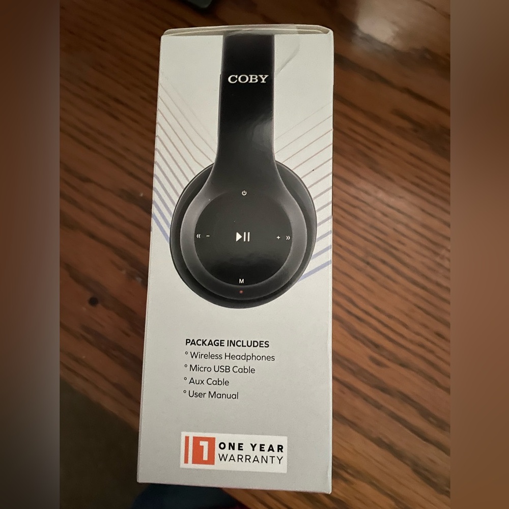 Coby Wireless Compact & Foldable Headphones - Picture 3 of 6